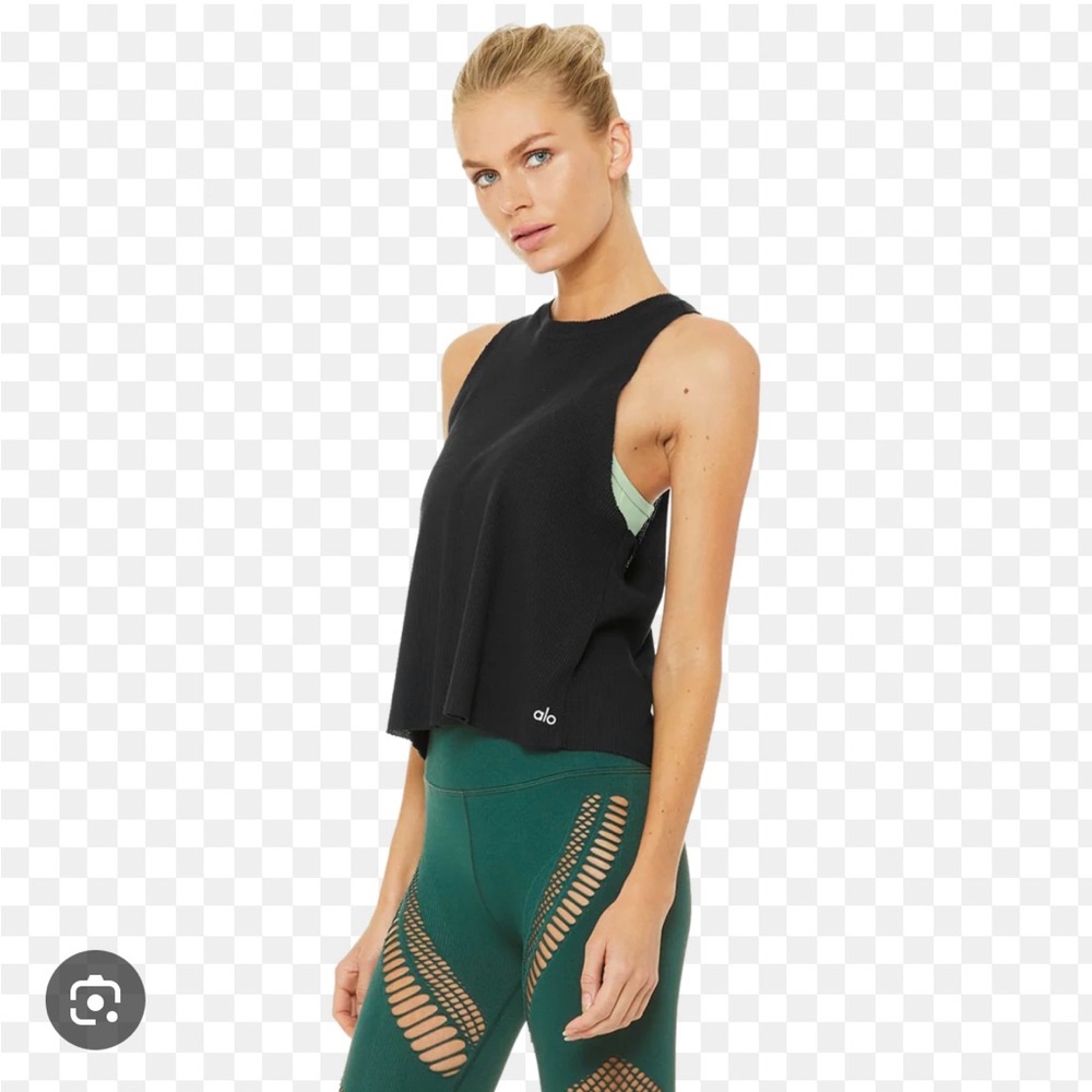 Alo Flow Thermal Tank Top in Black, Size Small